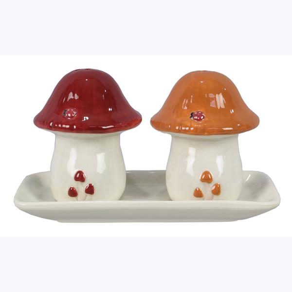 Mushroom Salt and Pepper Shaker Set