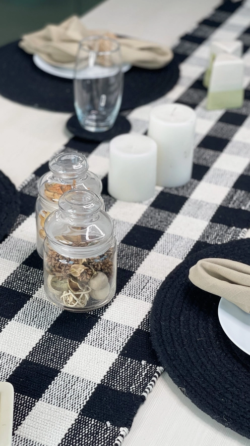 Buffalo Check Table Runner, Black-White