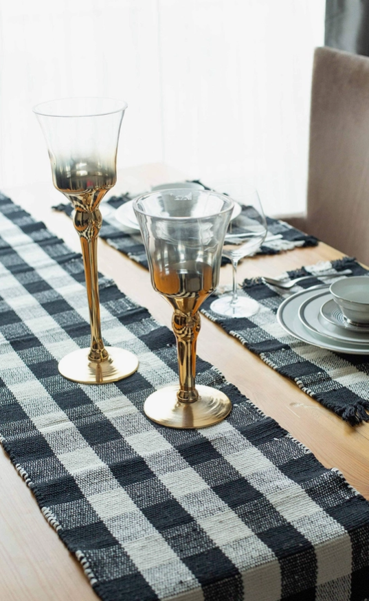 Buffalo Check Table Runner, Black-White