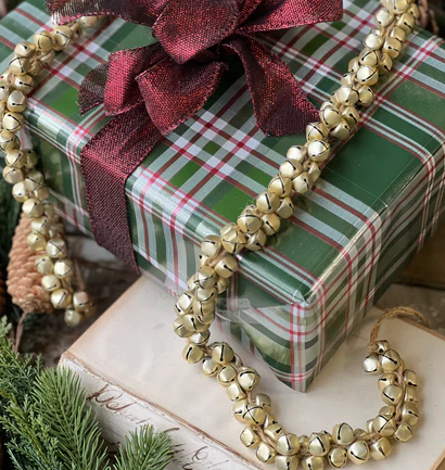Jingle All The Way Garland, Gold