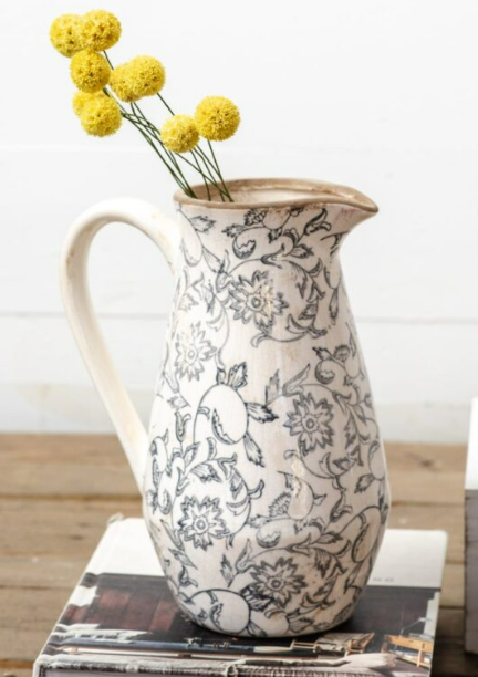 Alyssa Heirloom Pitcher