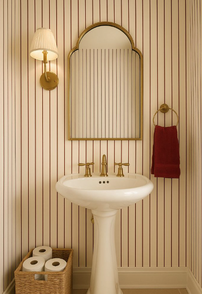 How to Decorate in the New England Prep Style This Fall