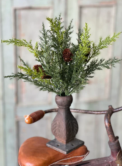 Prickly Pine Pick, Green
