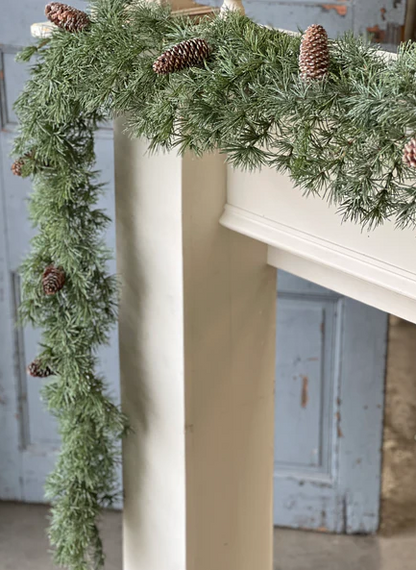 Shining Spindle Pine Garland