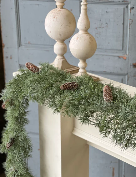 Shining Spindle Pine Garland