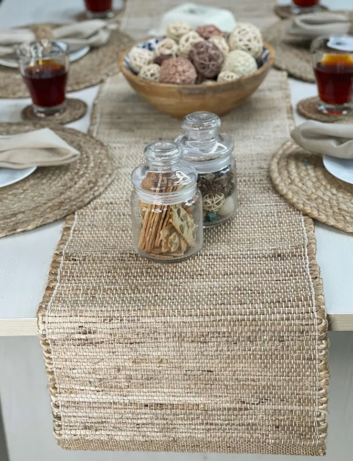 Jute table shop runner